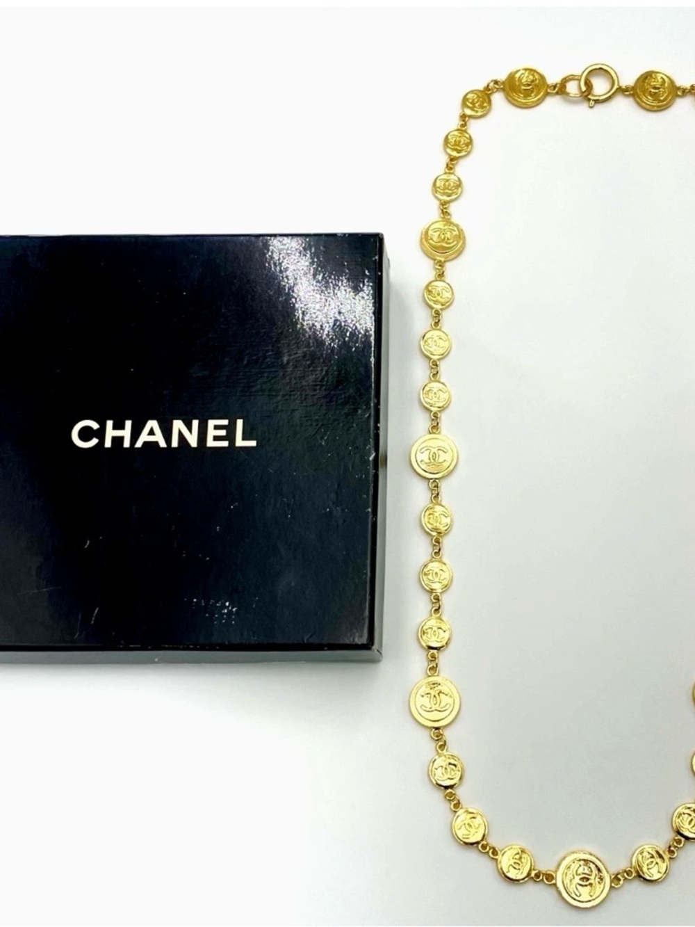 Authentic Chanel Coco Mark Coin
Motif Gold GP 142g Long Necklace
W/Box